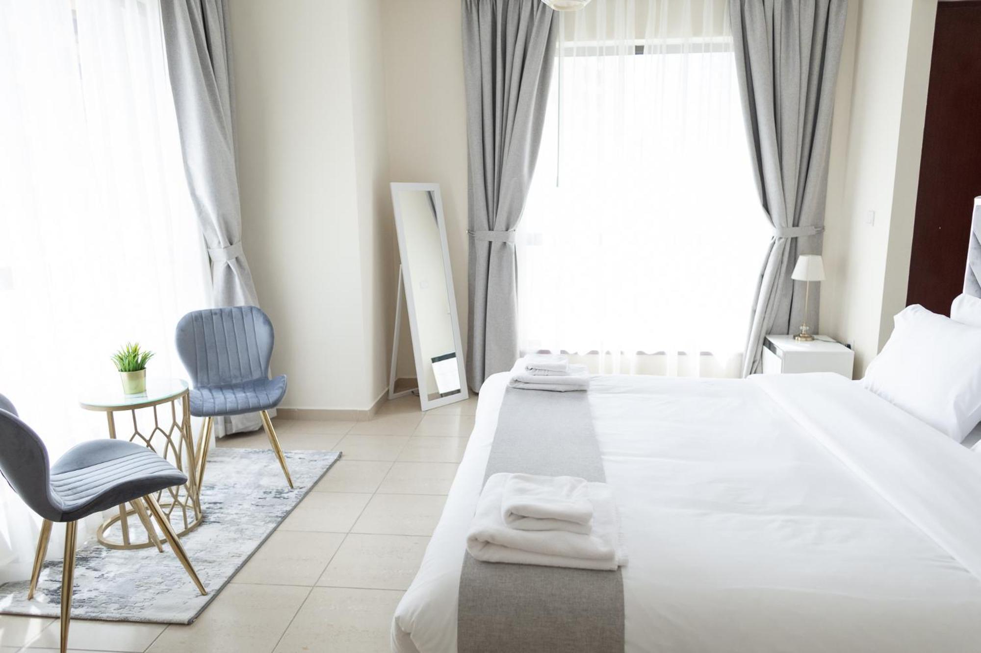 Apartment Happy Season Jbr