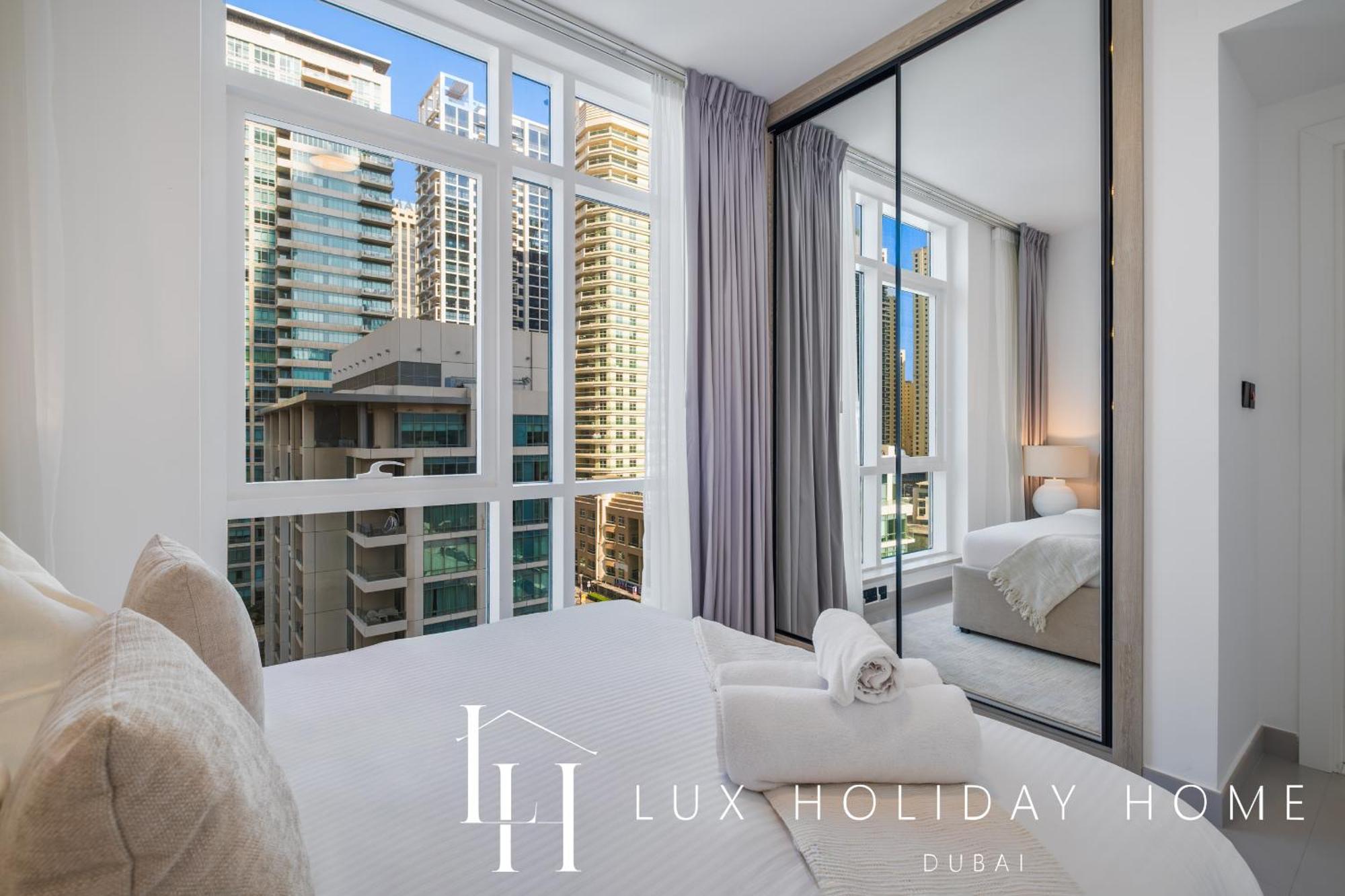 Lux The Majara Marina View *