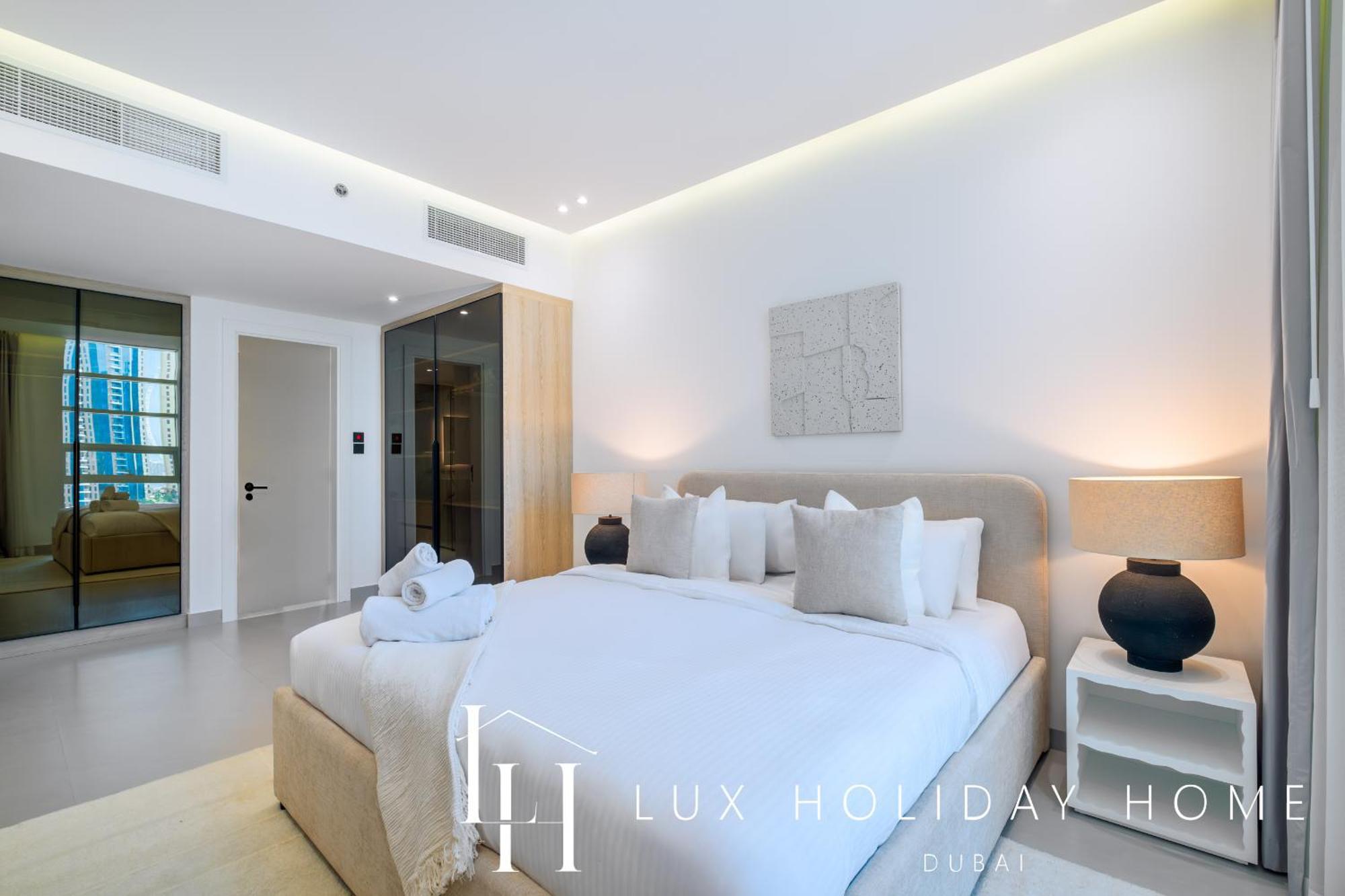 Lux The Majara Marina View * Dubai