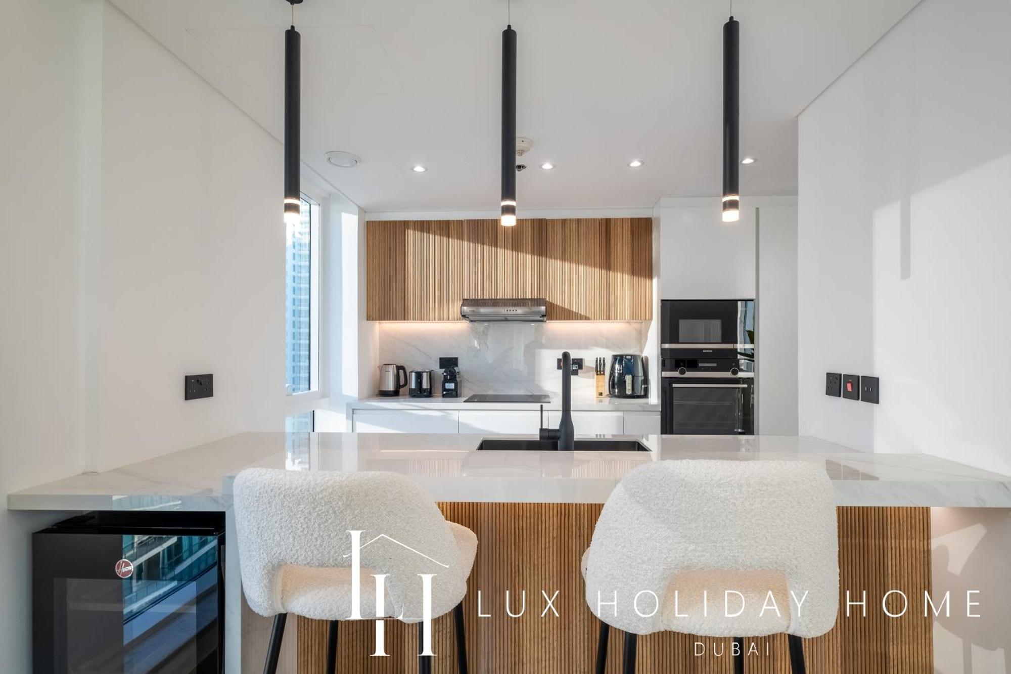 Lux The Majara Marina View *
