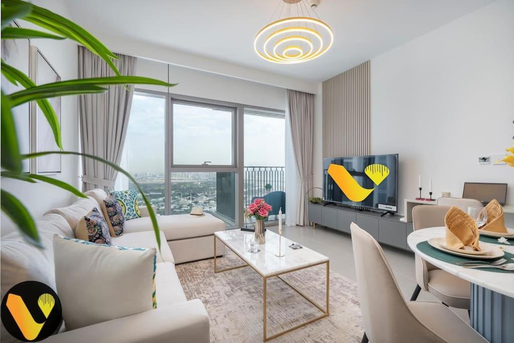 Apartment Downtown Views Ii - Vogue One Bedroom With Balcony, Opposite Mall Skybridge *