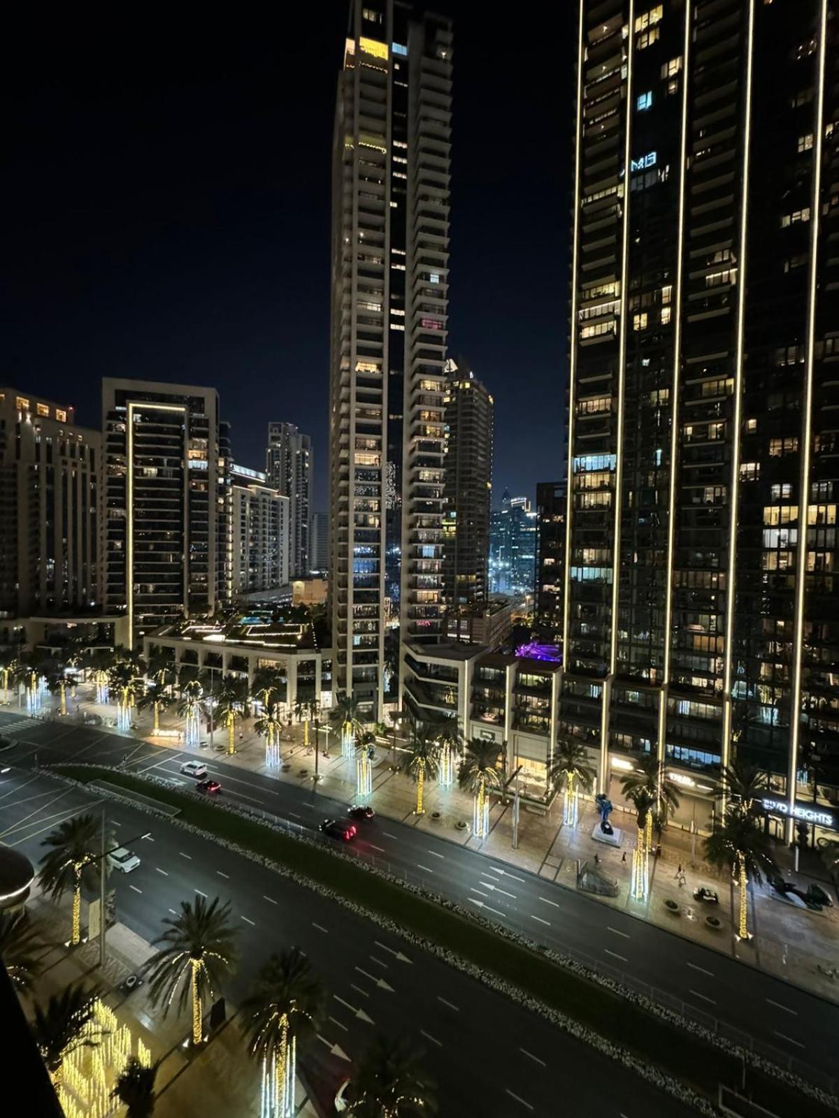 Luxury 1br Burj Khalifa View Walk To Mal * Dubai