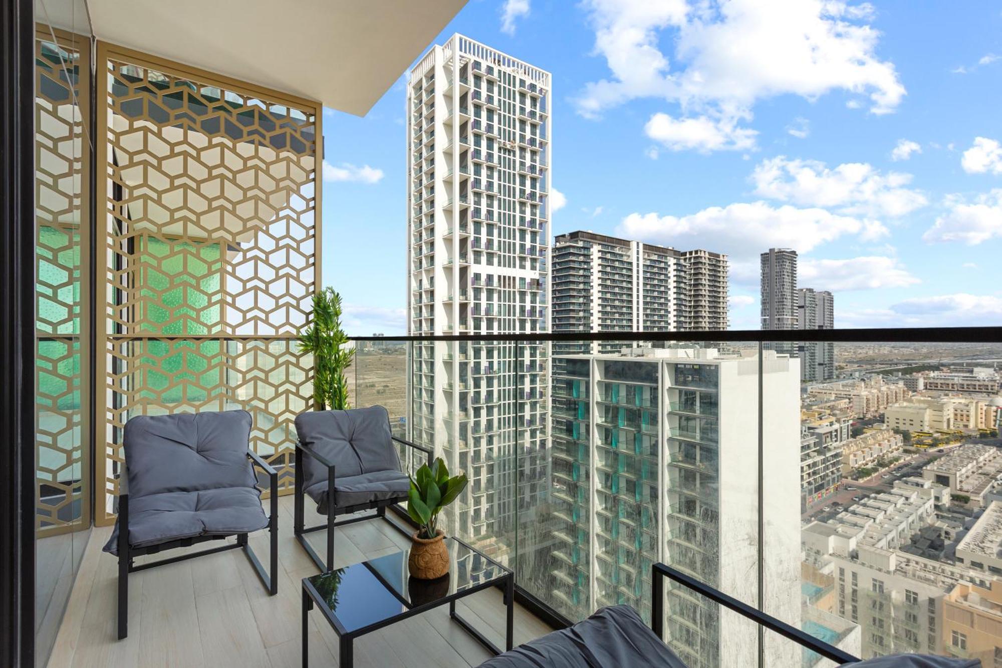 Elegant 2 Bedroom Apartment-binghatti Emerald Jvc Dubai