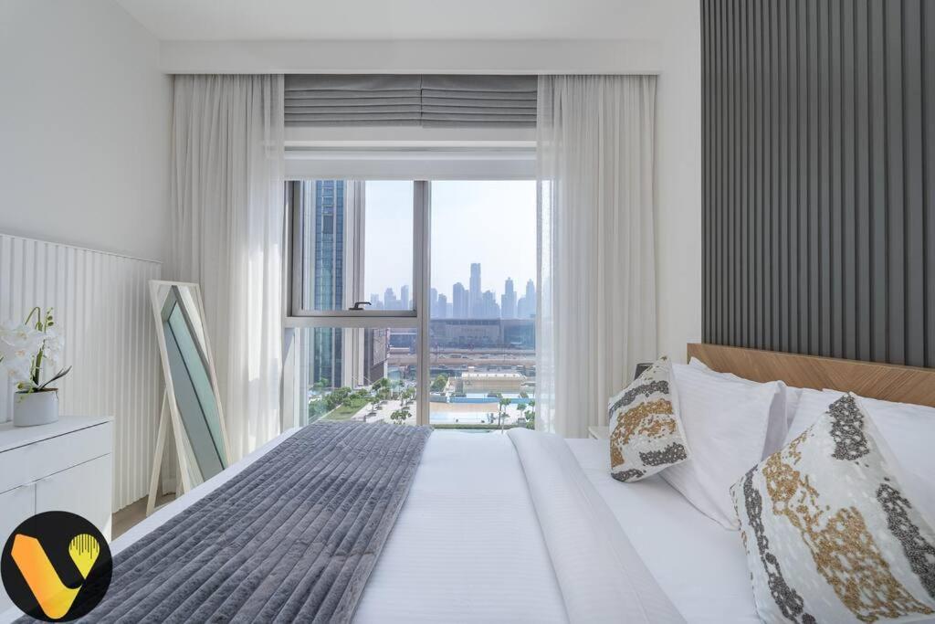 Apartment Downtown Views Ii - Vogue Two Bedroom With Balcony And Full Burj Khalifa View