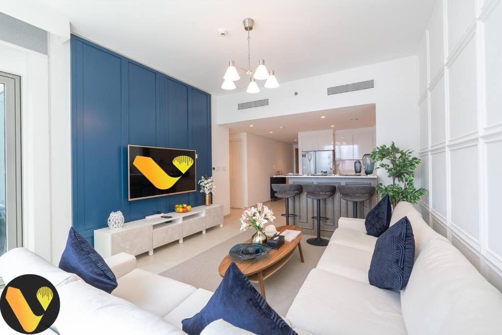 Downtown Views Ii - Vogue Two Bedroom With Balcony And Full Burj Khalifa View Apartment Dubai