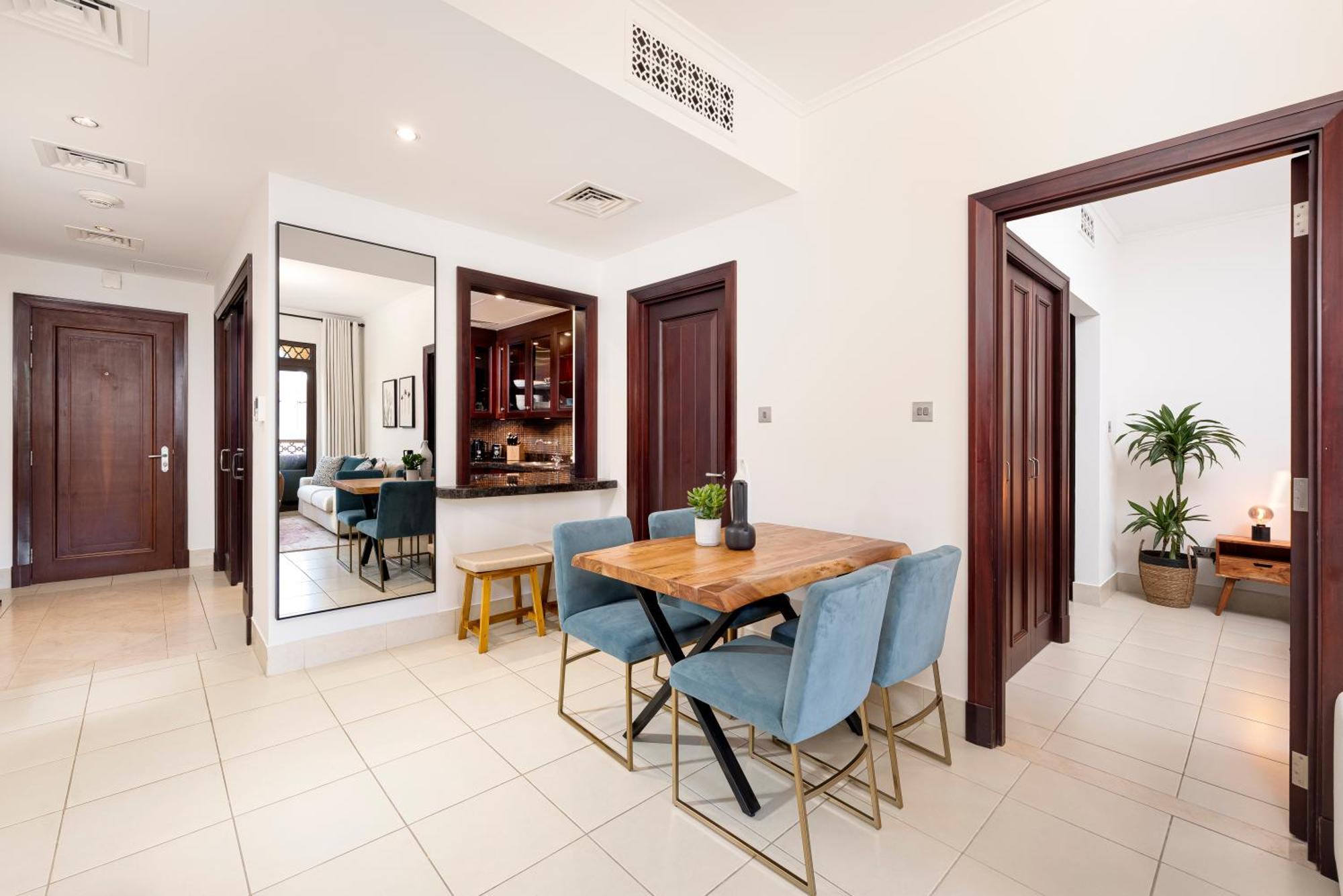 Apartment New Old Town Burj Khalifa View With 1 Bedroom And Extra Powder *