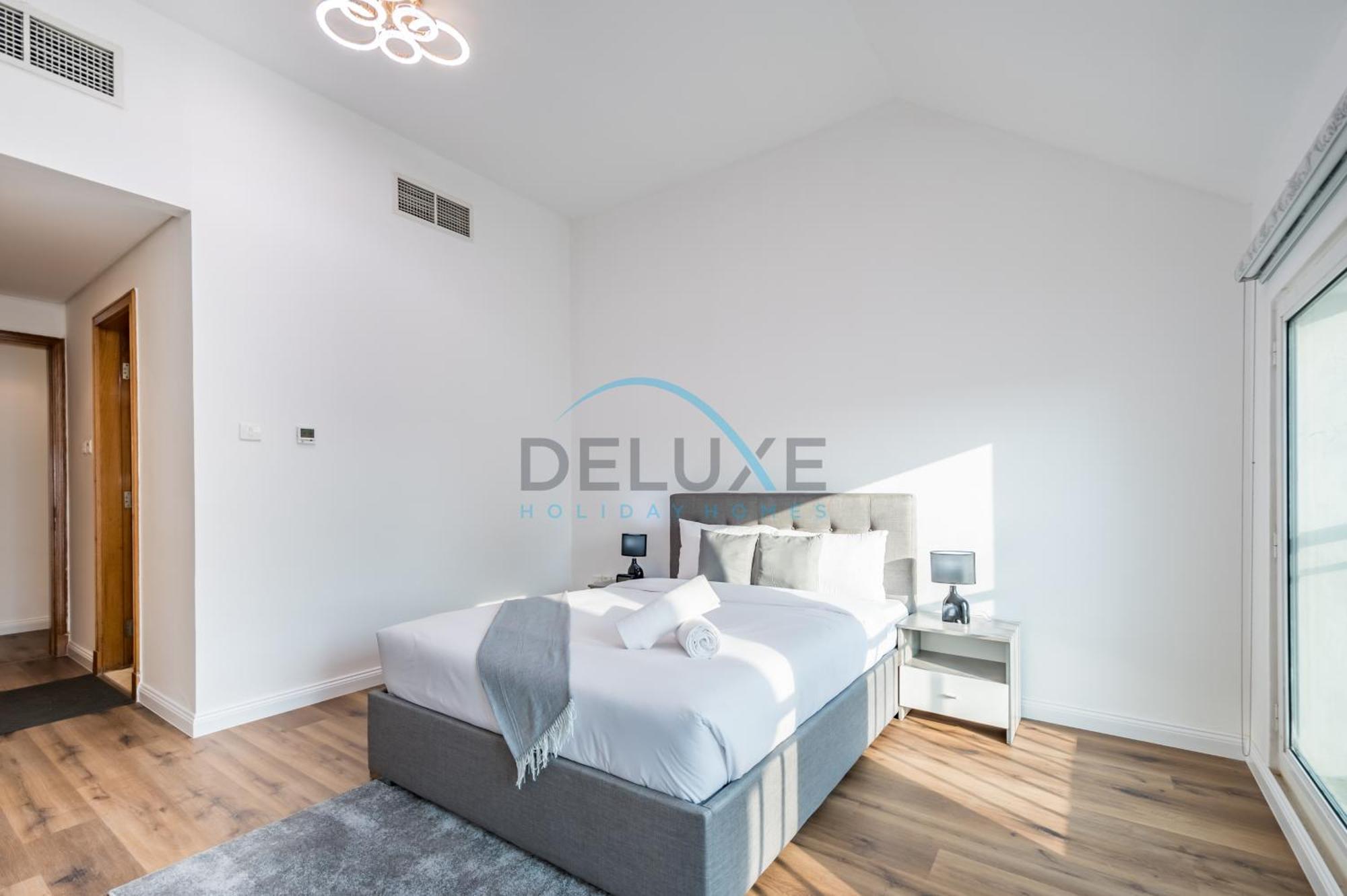 Urban Getaway 1br At Mog 207, Al Furjan By Deluxe Homes *