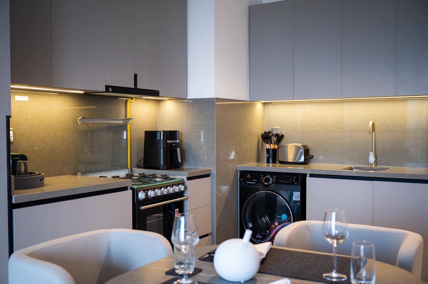 Apartment Mag 960 - New Brand 1br With Burj Khalifa View *