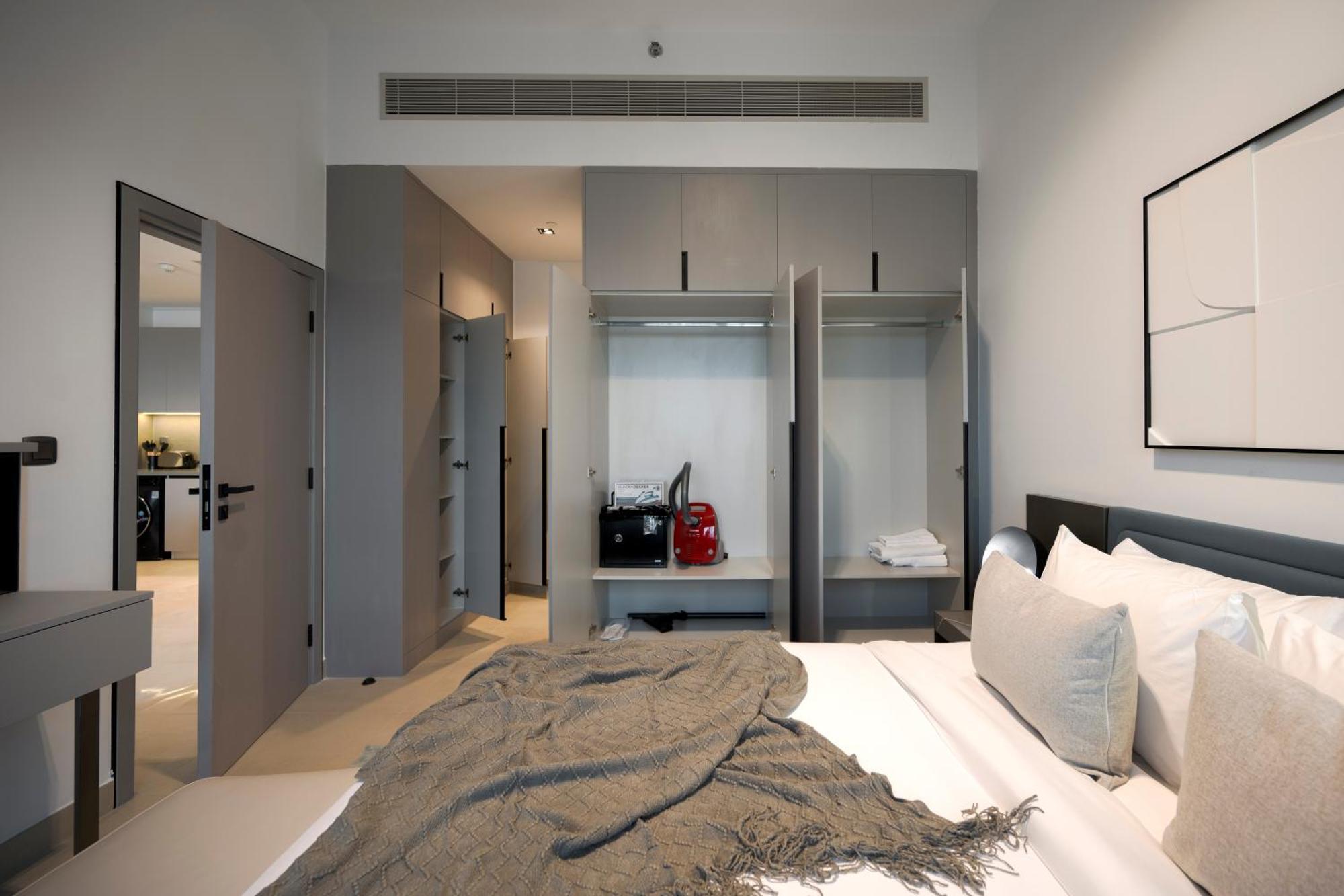 Mag 960 - New Brand 1br With Burj Khalifa View Apartment Dubai