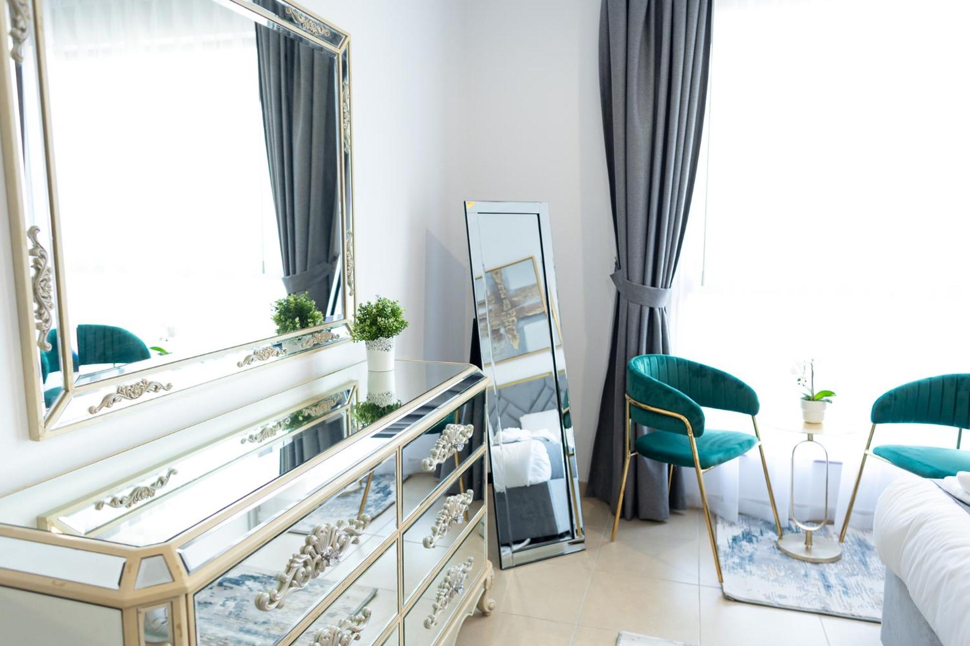 Happy Season Jbr Apartment *