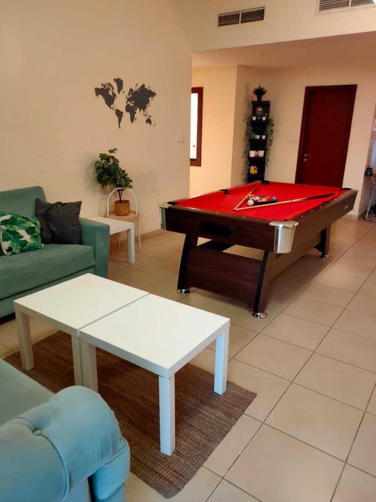 Ain View Jbr Homestay Dubai