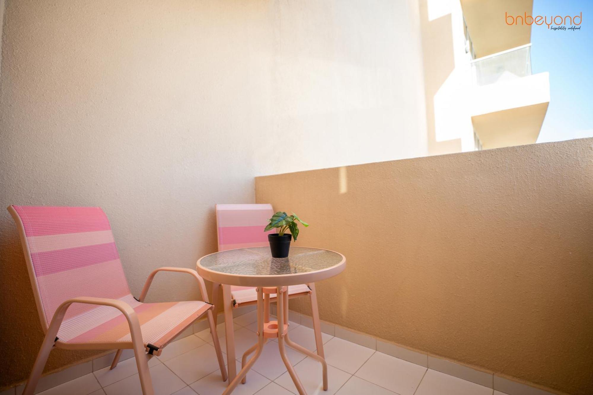 Quirky In Damac Ghalia Apartment