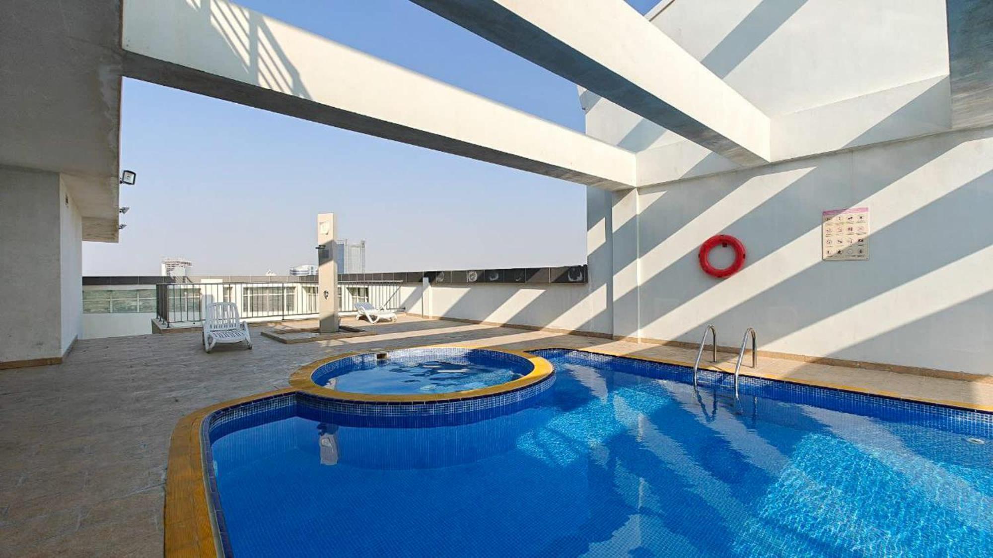 Apartment Charming, Sun-filled 1-bedroom In Red Residence, Sports Dubai