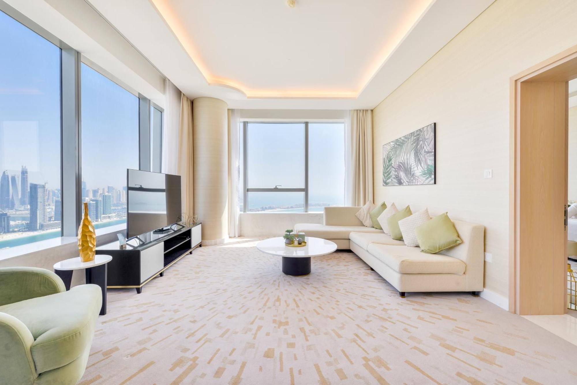 Aparthotel Ultra Luxury Palm Tower With Shared 5 Star Facilities By Qstay Dubai