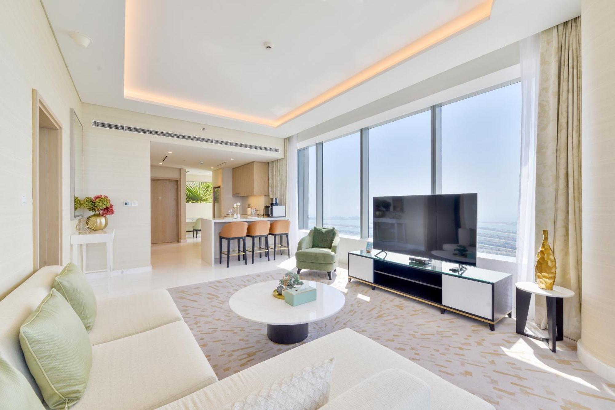 Aparthotel Ultra Luxury Palm Tower With Shared 5 Star Facilities By Qstay Dubai
