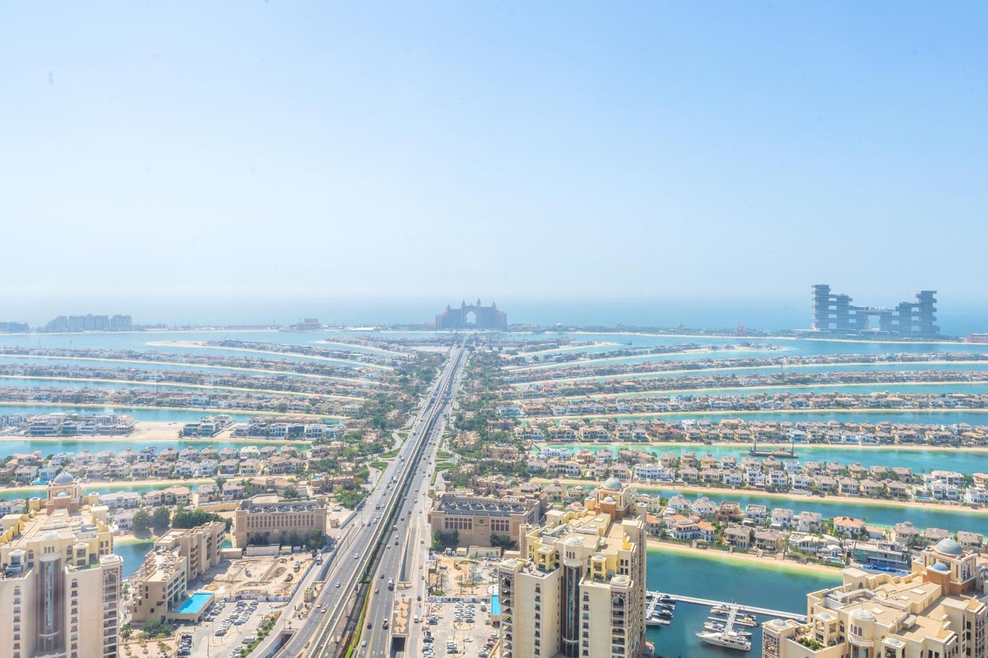 Aparthotel Ultra Luxury Palm Tower With Shared 5 Star Facilities By Qstay