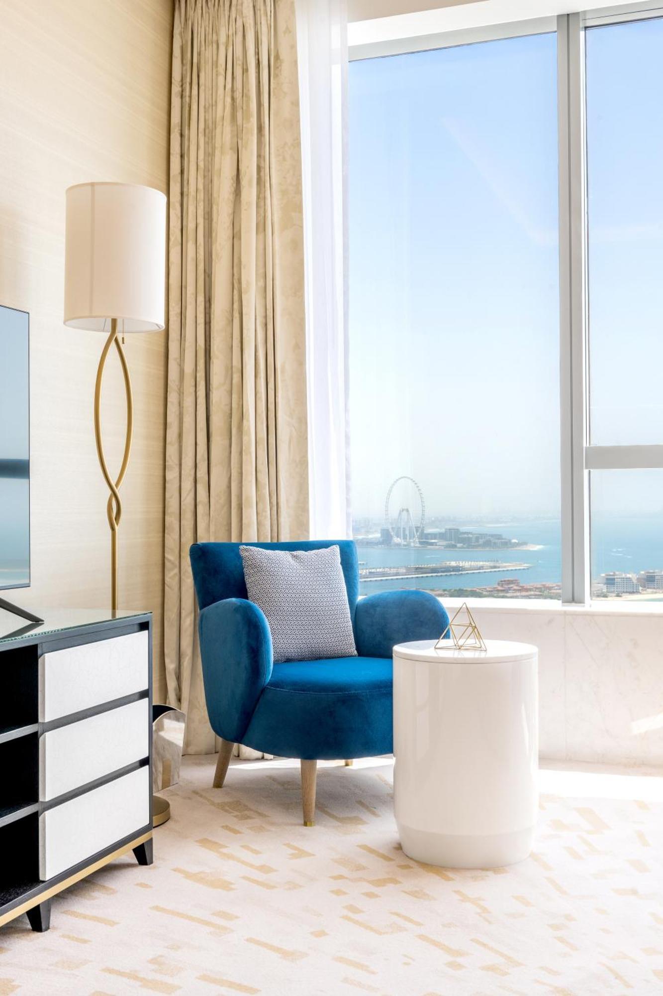 Aparthotel Ultra Luxury Palm Tower With Shared 5 Star Facilities By Qstay Dubai