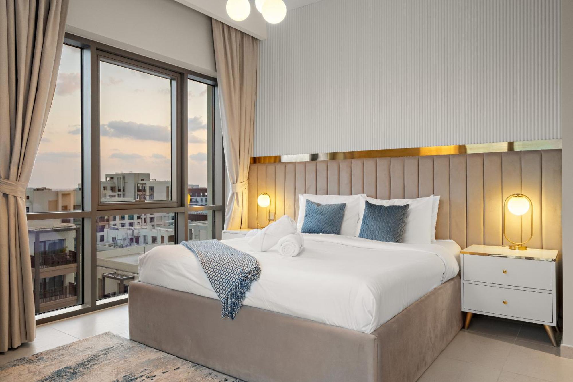 Apartment Deluxe 2br In Creek Harbour With Private Beach Access Dubai
