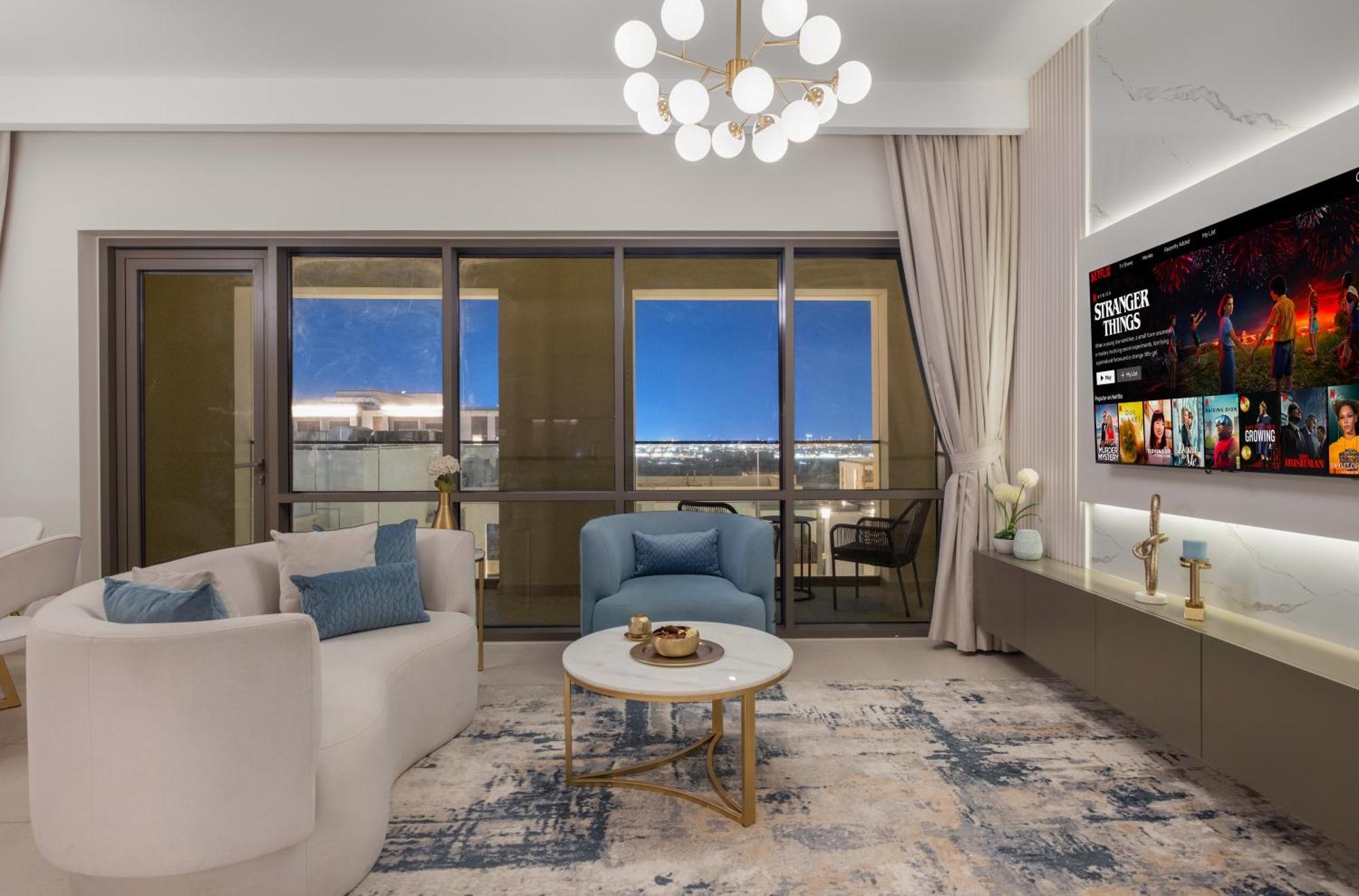 Apartment Deluxe 2br In Creek Harbour With Private Beach Access
