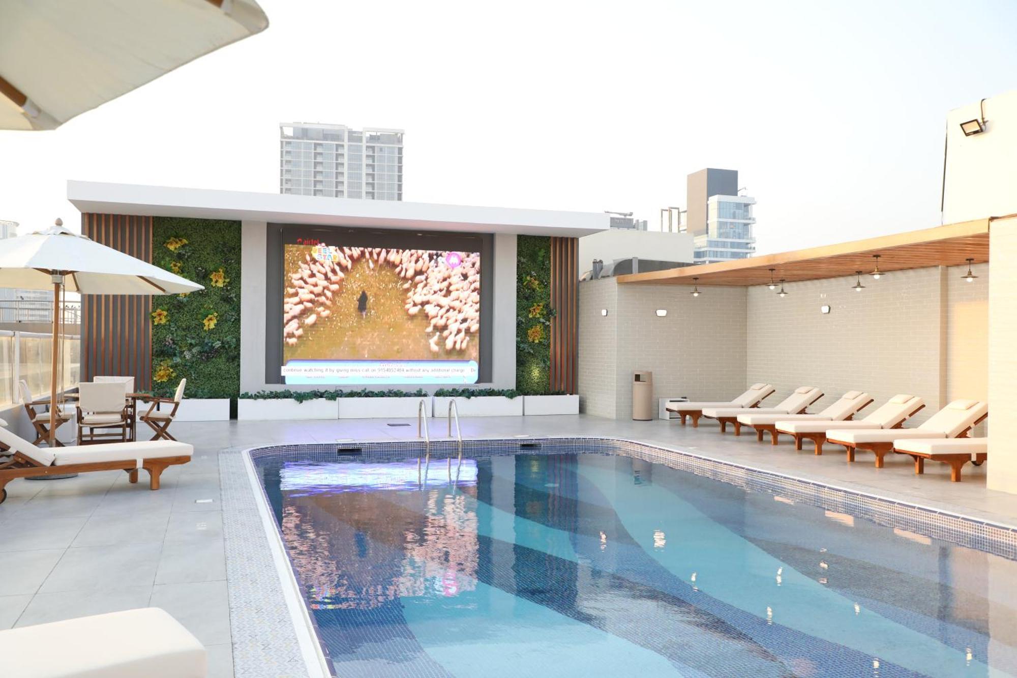 Aparthotel Wescott Plaza Llc Formerly West Zone Plaza Apts 4*