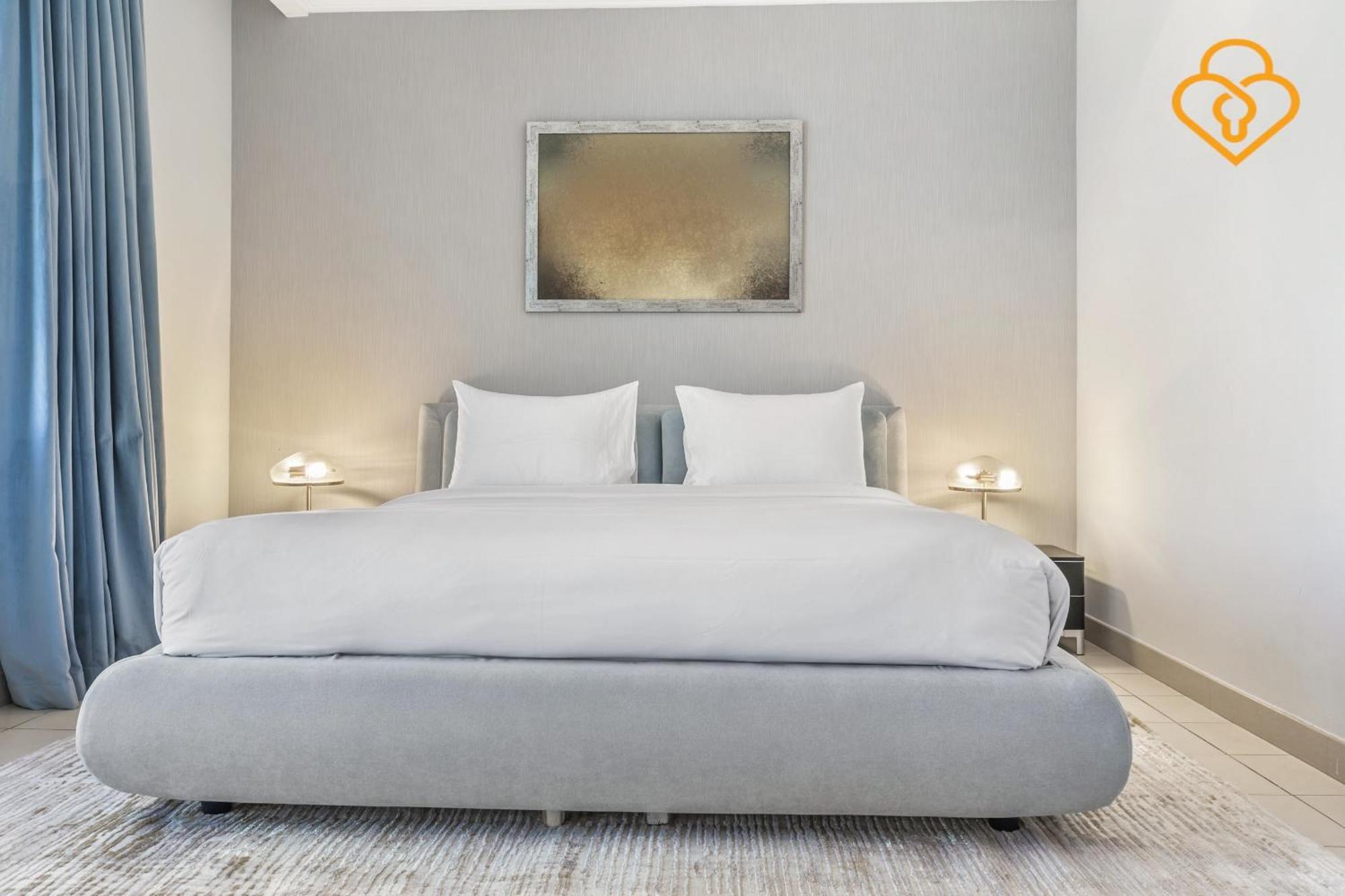Villa Keysplease Upgraded 4 Bedroom W Private Beach, Palm Dubai