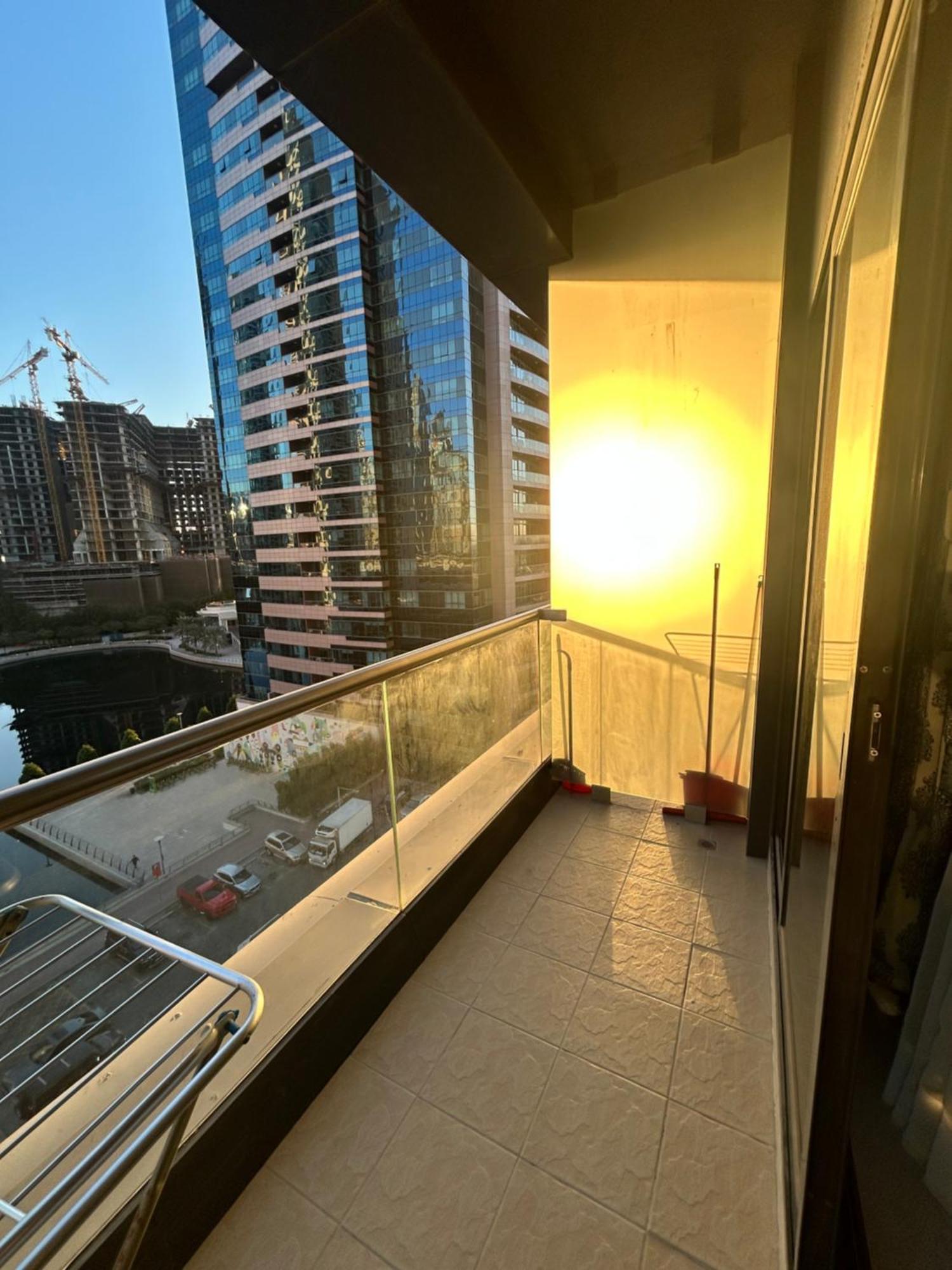 Apartment Click - Jlt - & Balcony Lakes View Entire -jn *