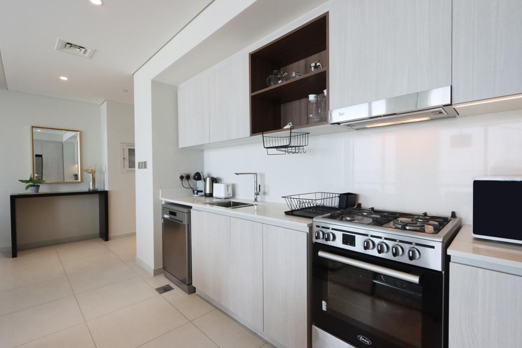 Livbnb - Comfort 2b In Vida Residences Creek Dubai
