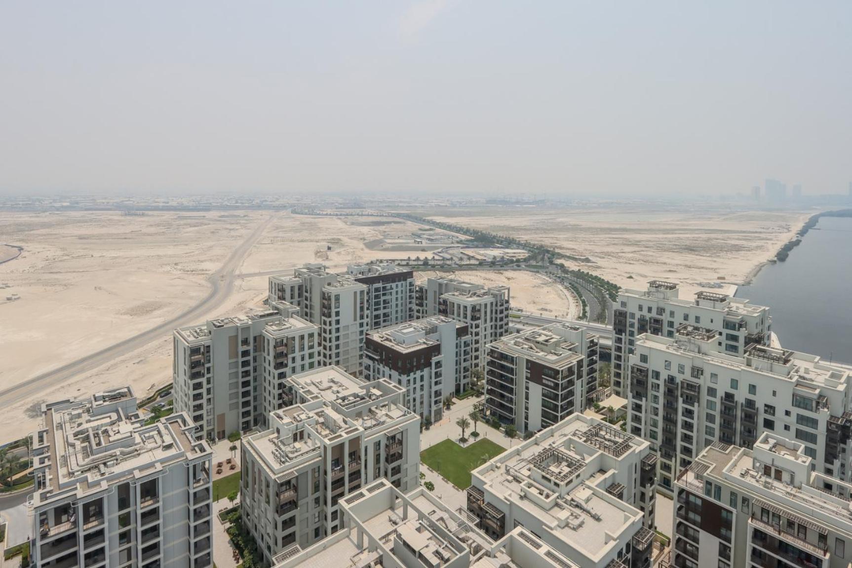 Livbnb - Comfort 2b In Vida Residences Creek Apartment