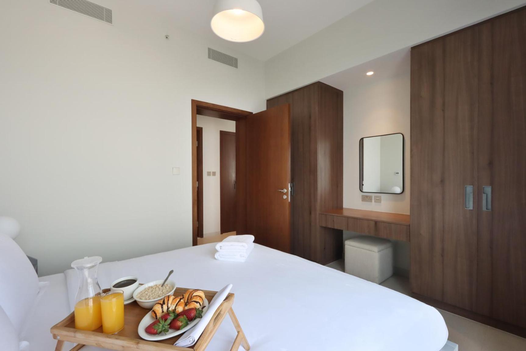 Livbnb - Comfort 2b In Vida Residences Creek