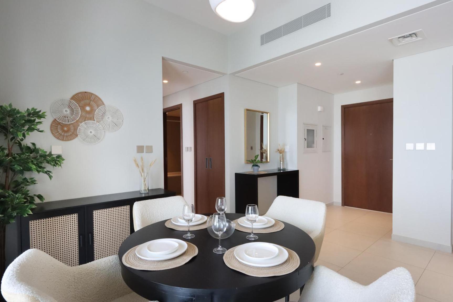 Livbnb - Comfort 2b In Vida Residences Creek Dubai