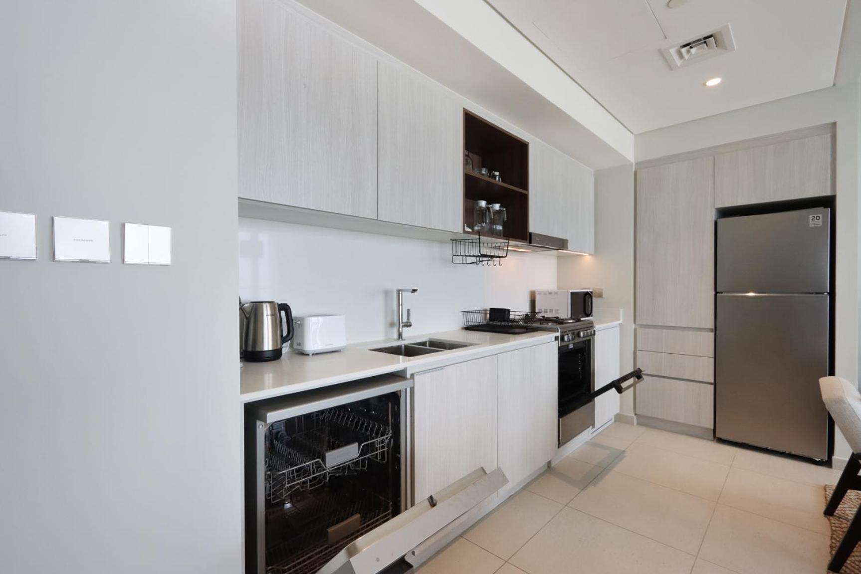Livbnb - Comfort 2b In Vida Residences Creek Apartment