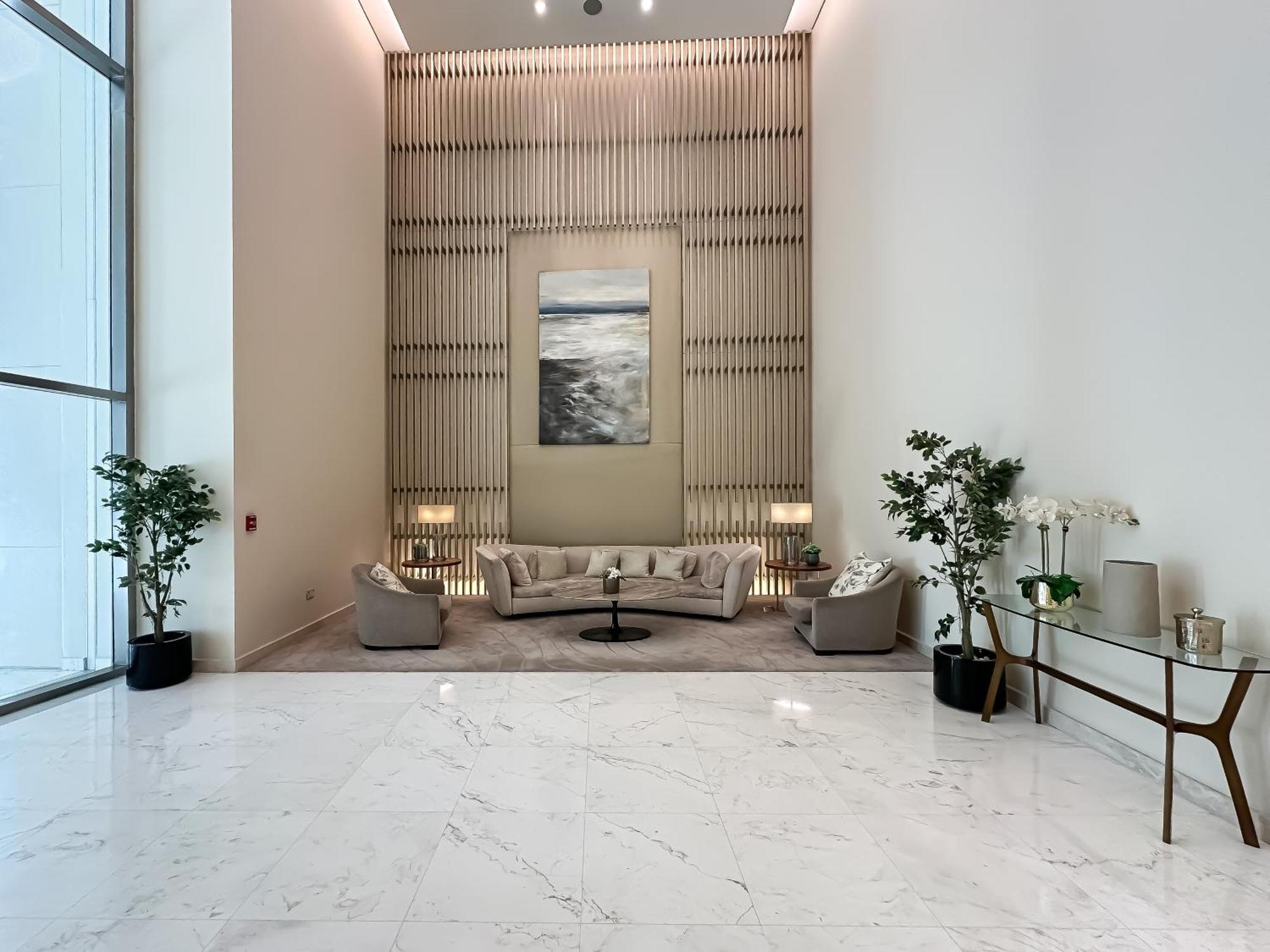 Urban Luxury 2br With Spectacular Burj Khalifa View Apartment *