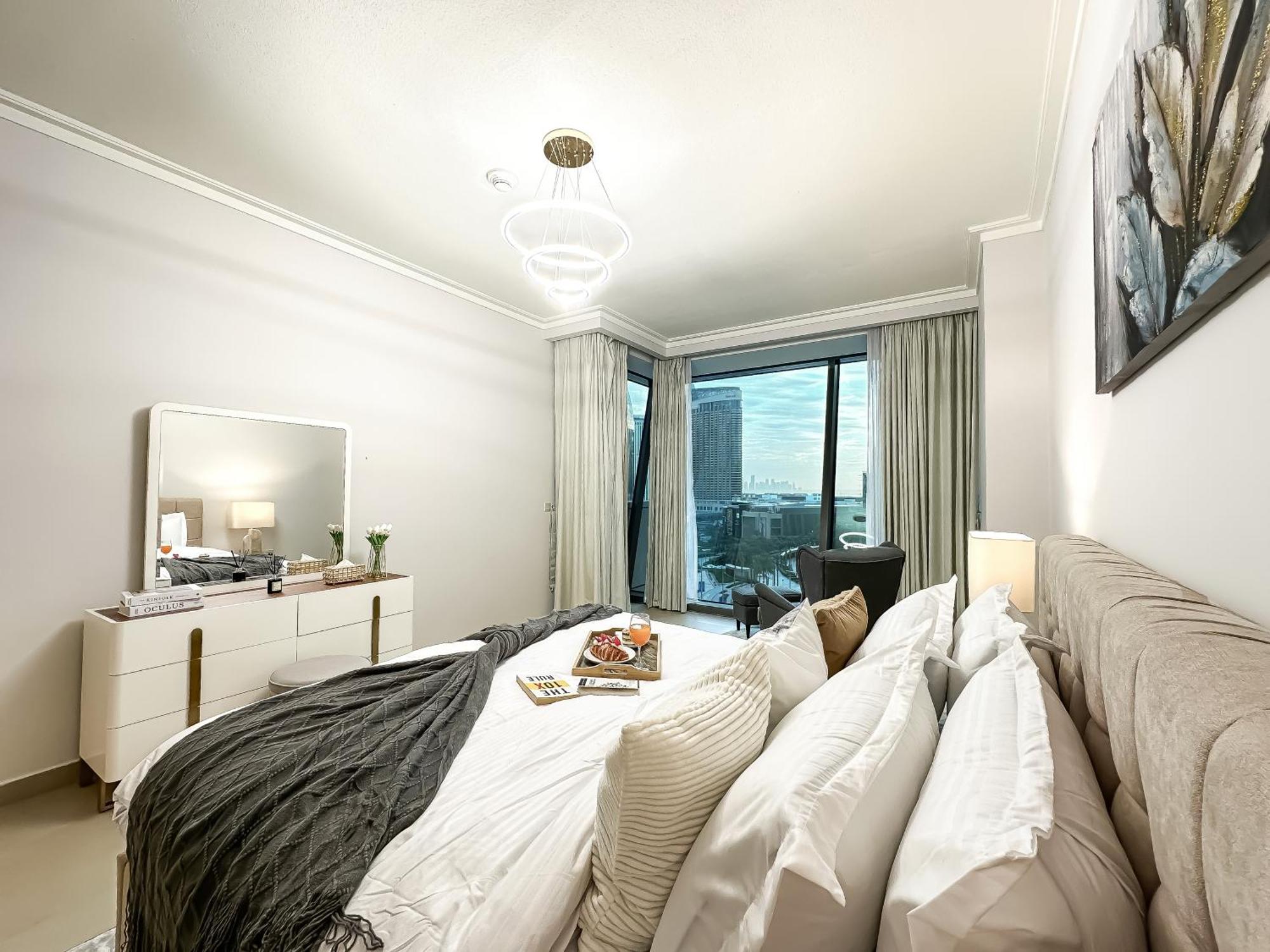 Urban Luxury 2br With Spectacular Burj Khalifa View Apartment *