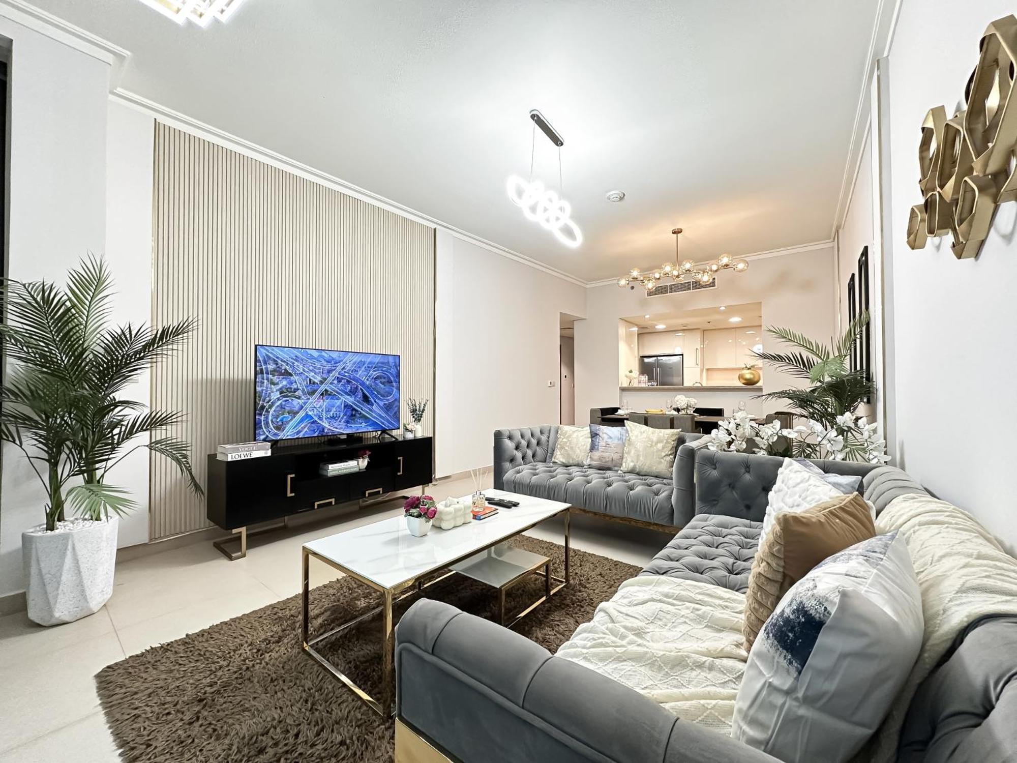 Apartment Urban Luxury 2br With Spectacular Burj Khalifa View Dubai