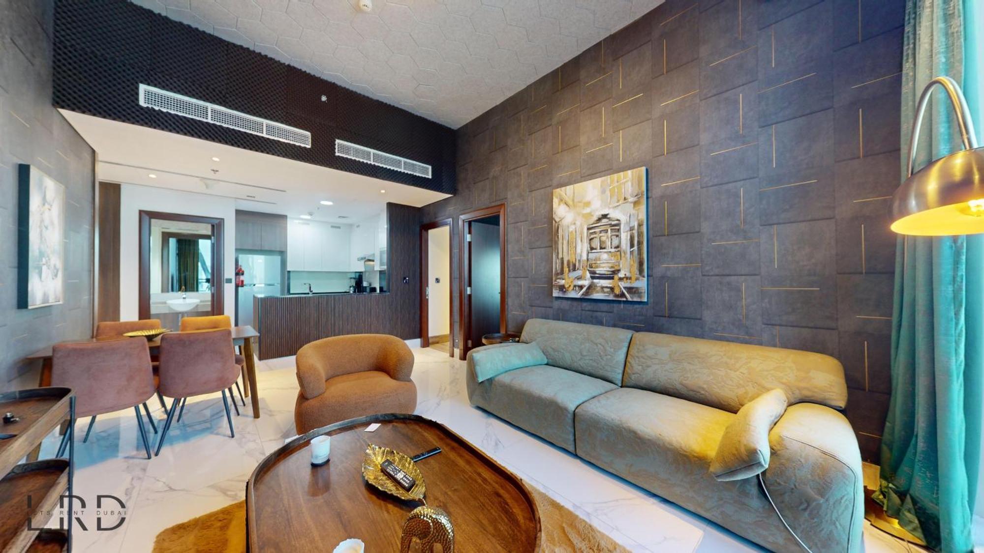 Apartment Stunning 2-bed With Canal View Dubai