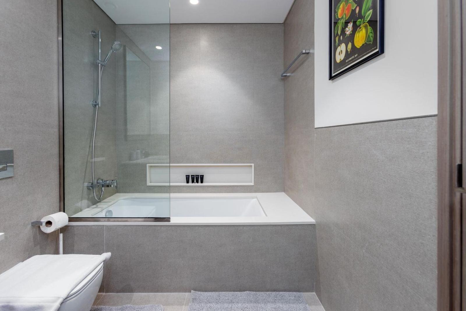 Near Burj Khalifa - 1br In Grande Residence, Downtown - Allsopp & Allsopp * Dubai