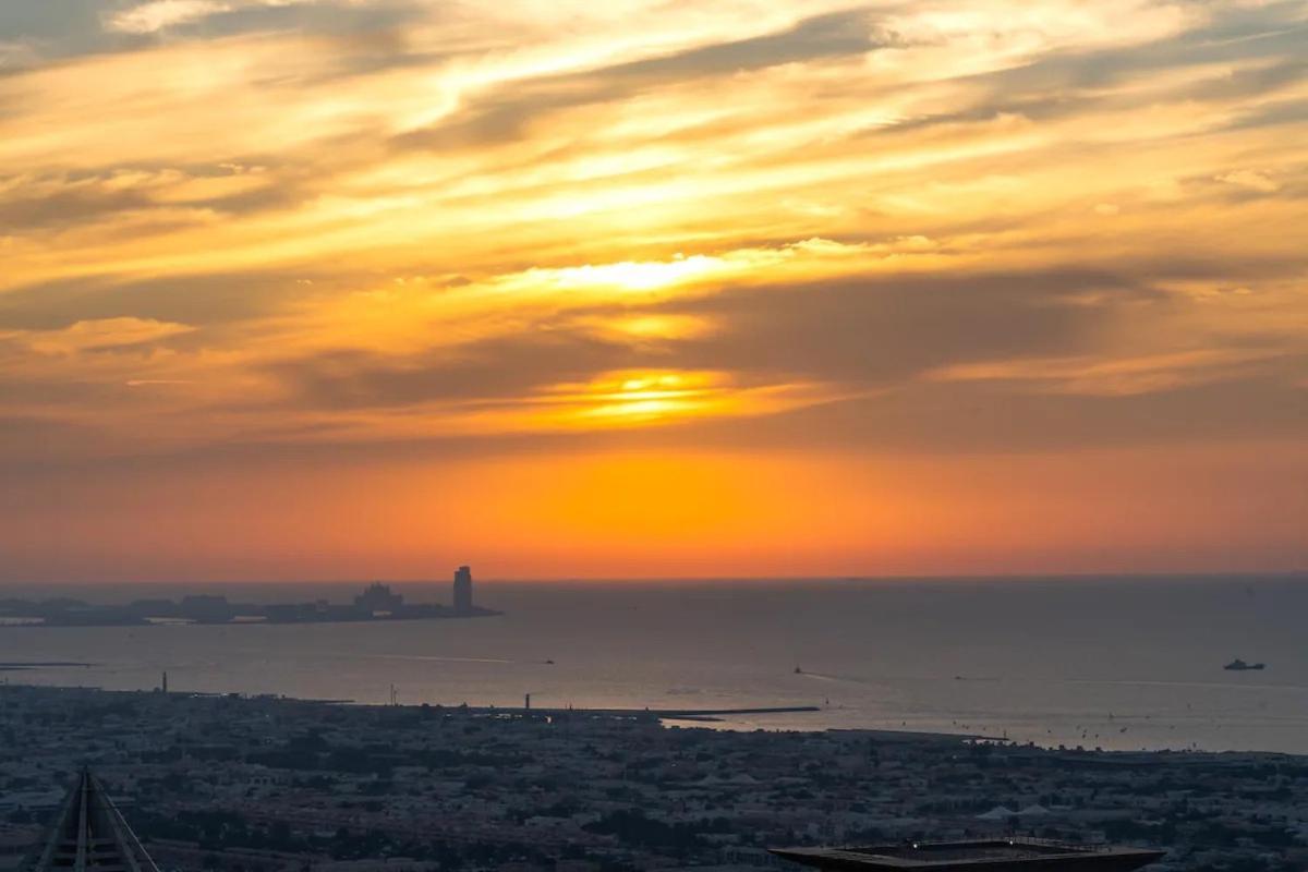 Apartment 2bd Paramount Midtown - 6 Guests - Burj Views 64th Floor Infinity Pool, King Bed