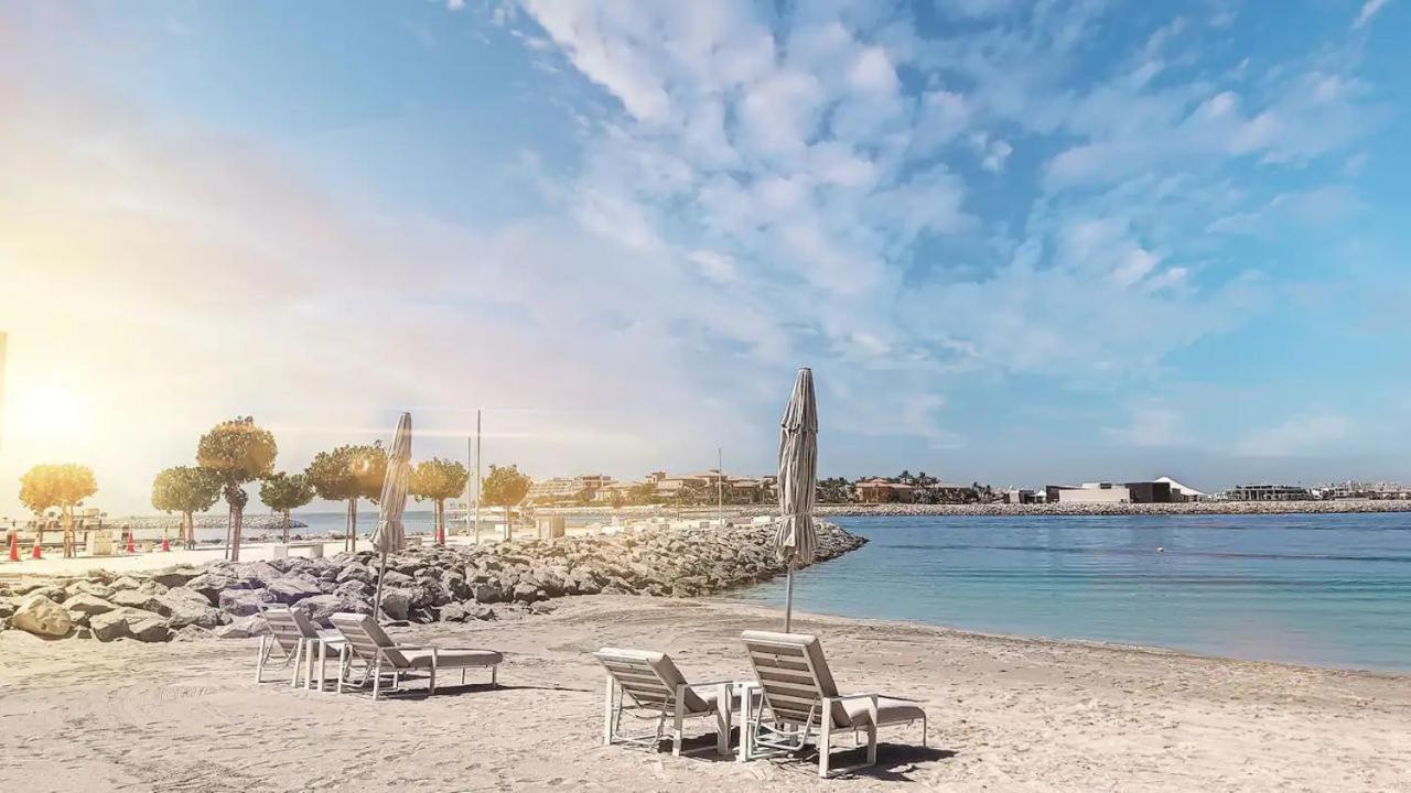 2br Modern Vista Emaar Beachfront *