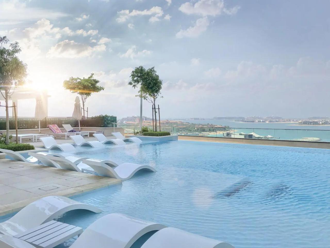2br Modern Vista Emaar Beachfront * Dubai