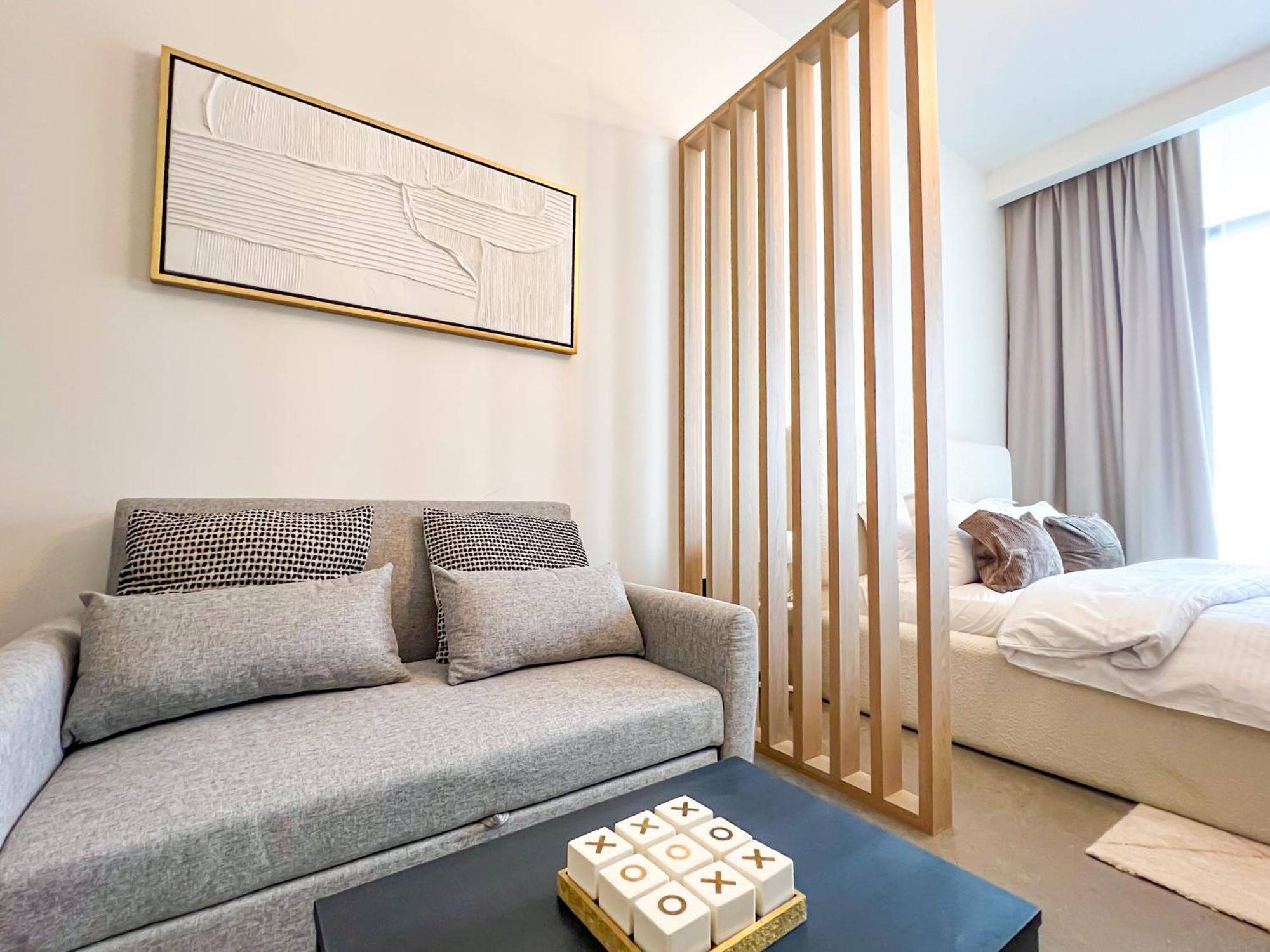 Modern In Jvc - Pool, Gym & Bbq Access