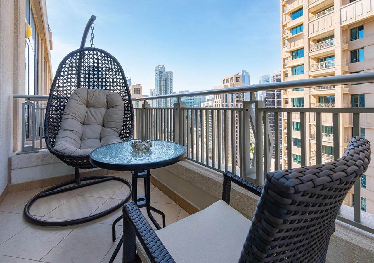 Apartment Luxurious One Bedroom With Burj Khalifa View Dubai