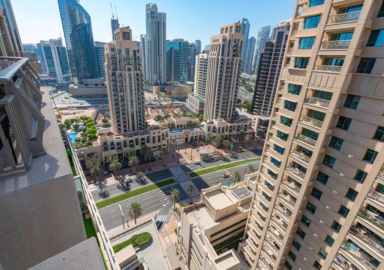 Apartment Luxurious One Bedroom With Burj Khalifa View