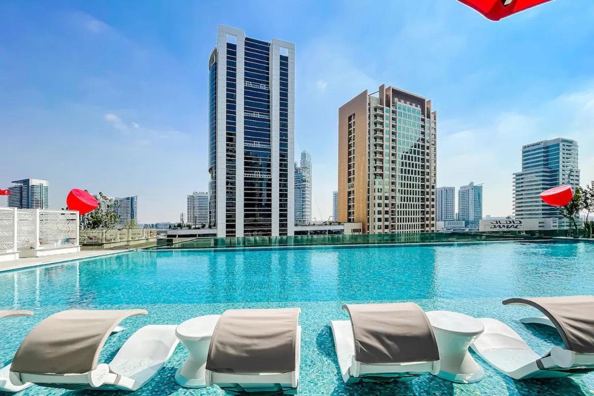 Canal View Downtown - Near Mall & Burj Khalifa - Mag 318 Apartment *