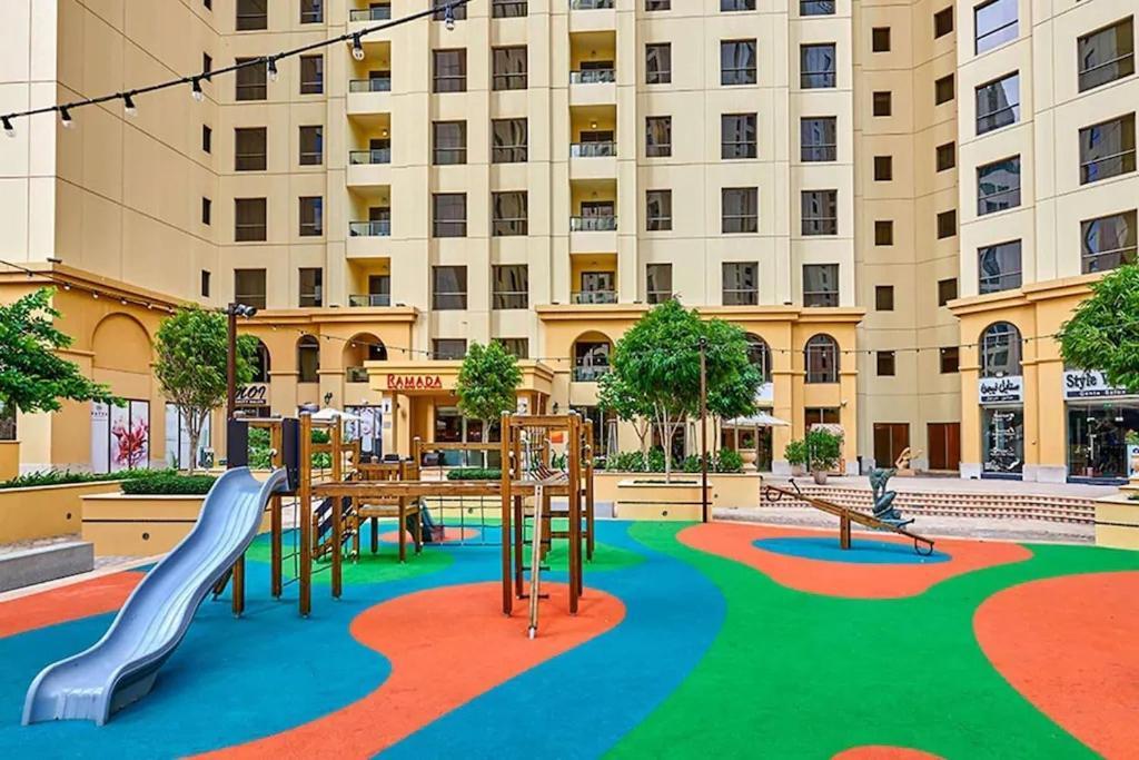 2br Marina View - Access - Sleeps 8 In Jbr