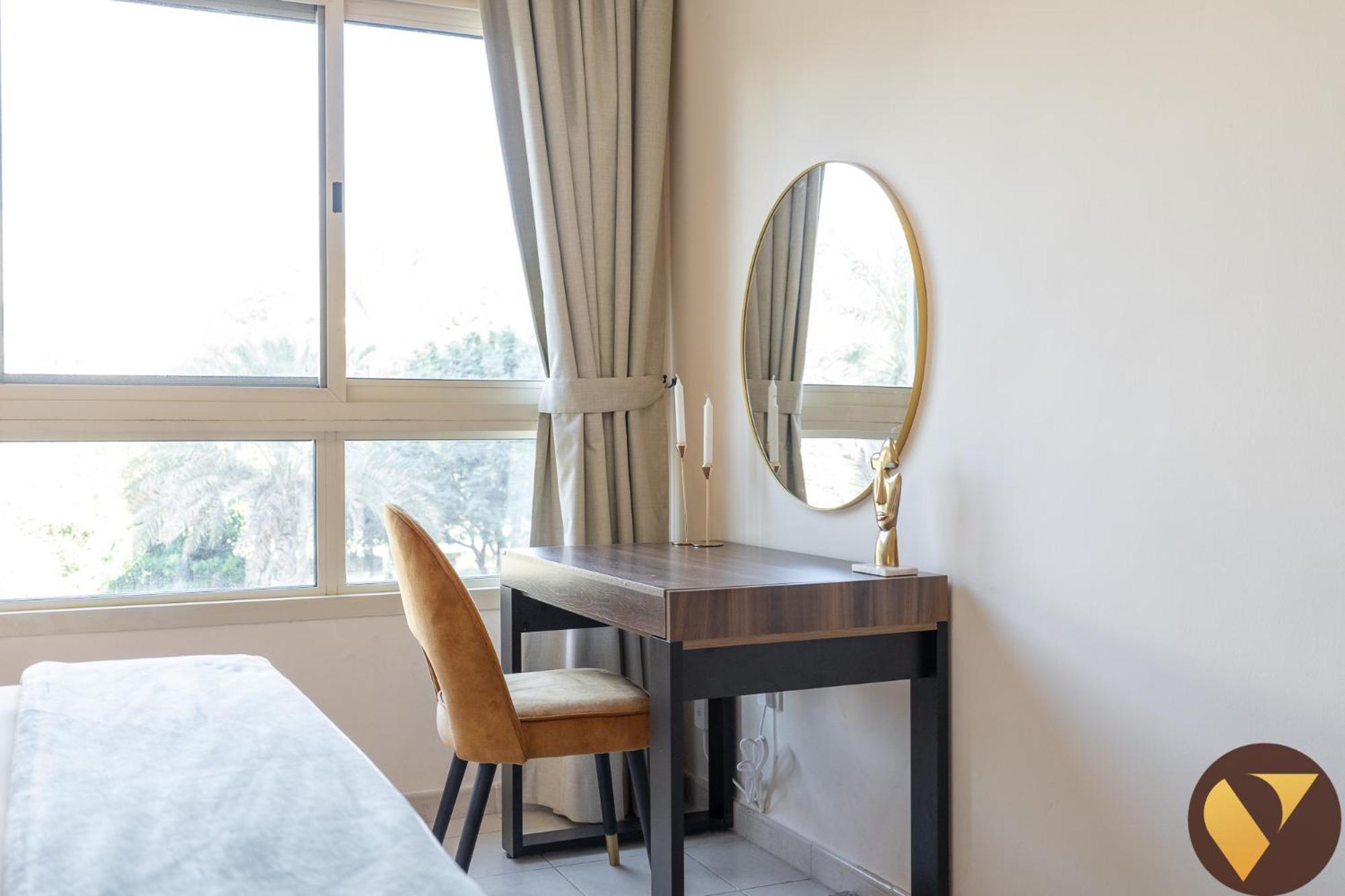 Vogue - The Greens And Views Apartment Dubai