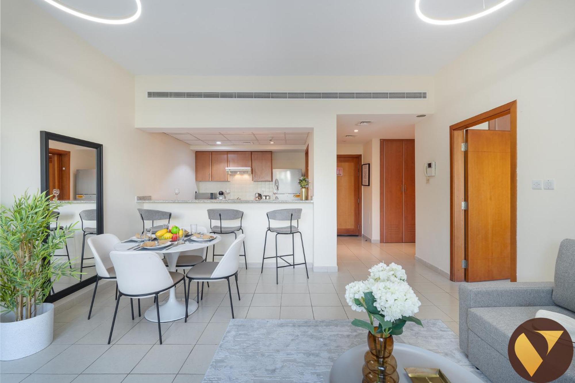 Apartment Vogue - The Greens And Views