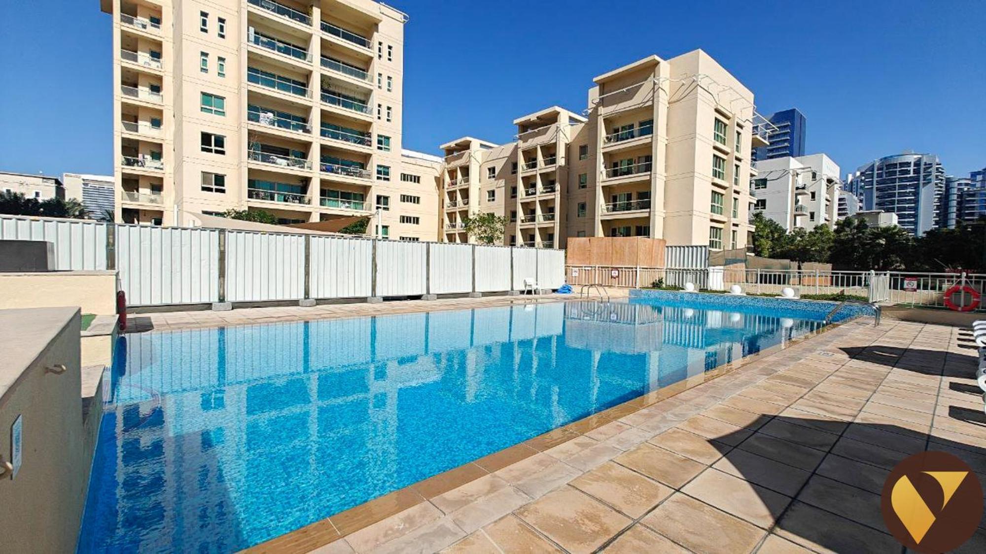 Vogue - The Greens And Views Dubai