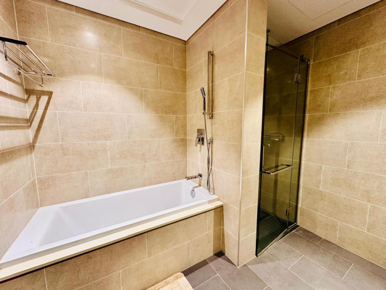 Big Layout 2br Fully Furnished Hartland Greens * Dubai