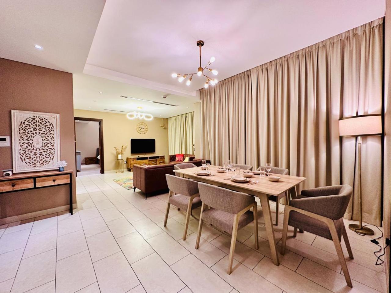Big Layout 2br Fully Furnished Hartland Greens Apartment *