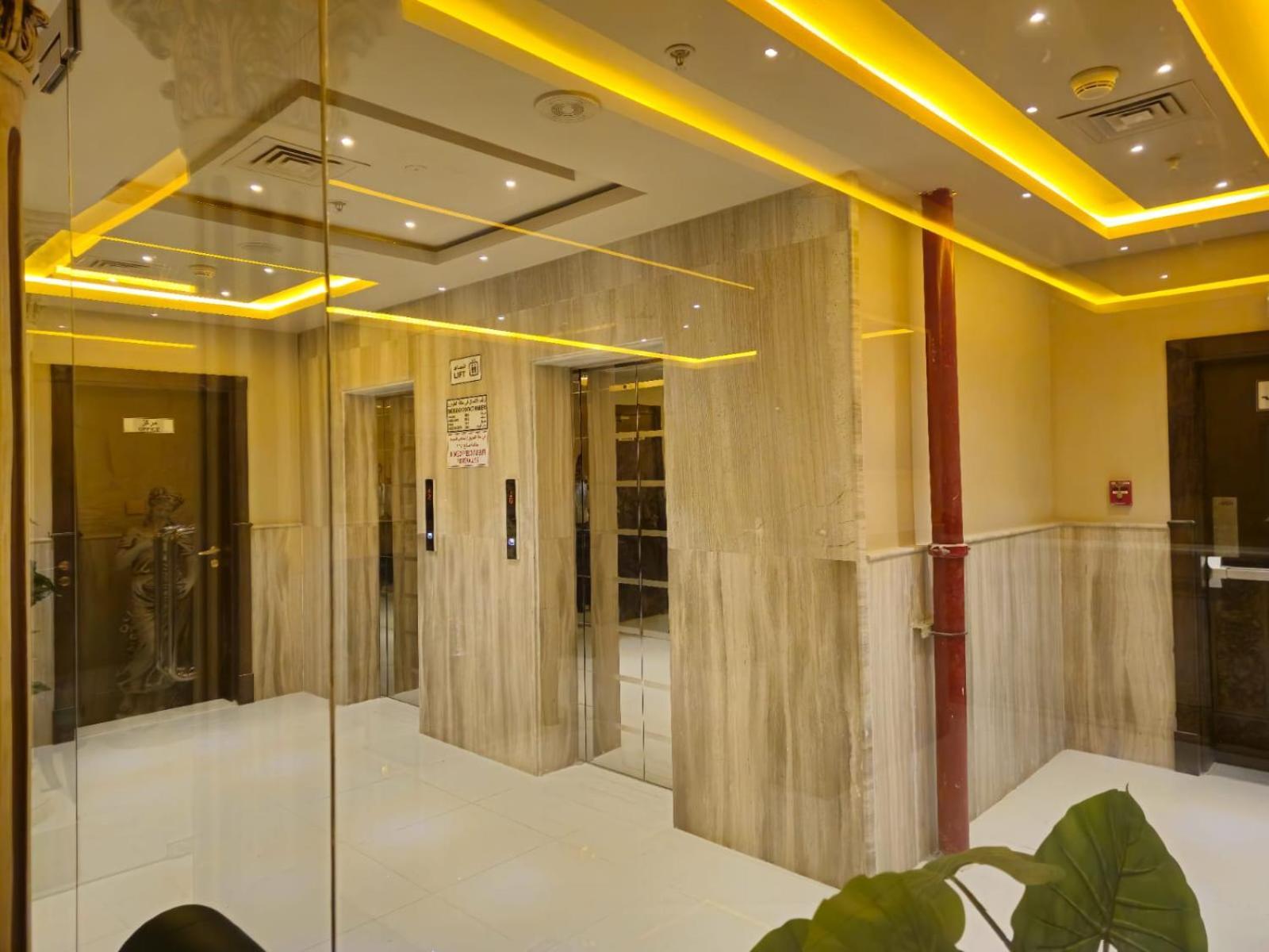 Al Manara Premium Shk Zayed Apartment *